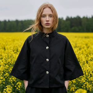 Chaqueta negra oversize